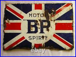 A original, vintage'BP Motor Spirit' enamel sign. A beautiful design piece