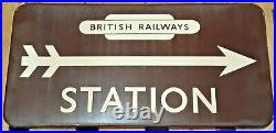 British Rail Railways Station Vintage Enamel Sign circa. 1940 train Arrow totem
