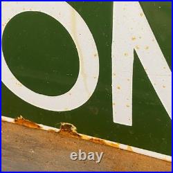 CASTROL Enamel Sign 19.7x15.7 (50x40cm) Rare Collector Vintage Gas Station Sign