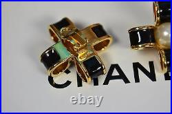 CHANEL Vintage Clip On Earrings Pearl Black and Gold Enamel Jumbo Signed Glossy