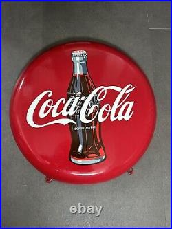 COCA COLA Schutzmarke HEAVY ENAMEL BUTTON ORIGINAL 60s 70s SIGN 40 cm Vintage