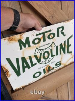 Enamel Sign VALVOLINE Motor Oil Vintage Garage /Man Cave /18x12 Classic car