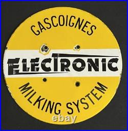 Gascoignes Electronic Milking System Vintage Agriculture Enamel Porcelain Sign