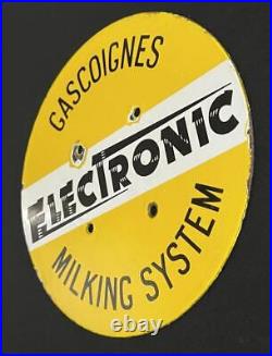 Gascoignes Electronic Milking System Vintage Agriculture Enamel Porcelain Sign