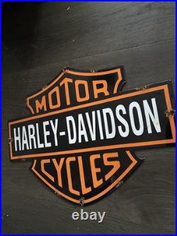 Harley-Davidson Motorcycles Vintage Style Porcelain enamel Garage Sign 20 X 14