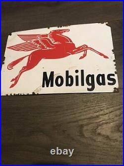 Mobilgas Vintage Style 12x8 Enamel Advertising Porcelain Heavy Motoring Sign