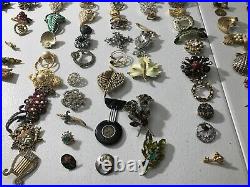 Moms Estate Huge Lot of 285 Vintage-Modern Pins Brooches 60 + Signed