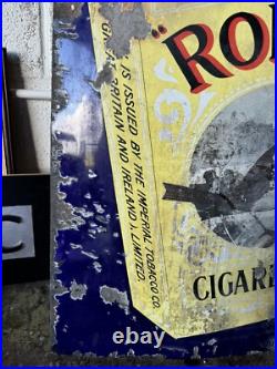 Original Vintage Enamel Robin Cigarettes Sign Original Vintage Enamel Robin Cigarettes Sign