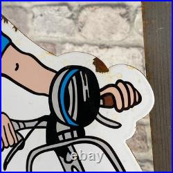 VESPA Enamel Sign 17.7x17.3 (45x44cm) Nice Vintage Motorcycle Collector Signage VESPA Enamel Sign 17.7x17.3 (45x44cm) Nice Vintage Motorcycle Collector Signage