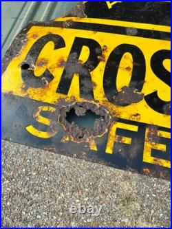 VINTAGE AA CROSS ROADS ENAMEL SIGN 1920's / 1930's. FRANCO SIGNS Pre War Car