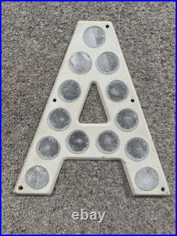 VINTAGE REFLECTING ROAD SIGN LETTERS Mid Century H O Y R T E E F K B
