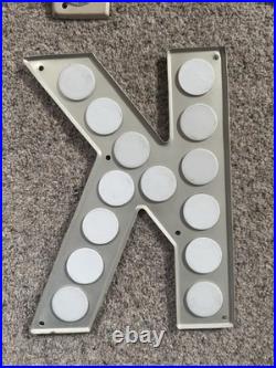 VINTAGE REFLECTING ROAD SIGN LETTERS Mid Century H O Y R T E E F K B