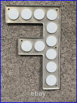 VINTAGE REFLECTING ROAD SIGN LETTERS Mid Century H O Y R T E E F K B