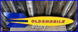 Vintage Large Oldsmobile Oil Porcelain Enamel Rocket Gas Pump Petroleum Ad Sign