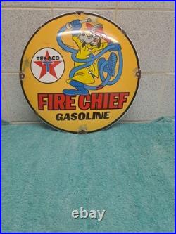 Vintage Texaco Gasoline Enamel Button Sign Disney Goofy 29cm Wide