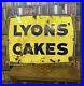 Vintage_lyons_cake_sign_Large_Enamel_Collectable_Man_Cave_Kitchen_Rustic_01_eyw
