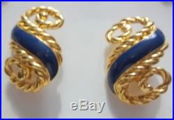 Vtg Signed Trifari Necklace Clip On Earrings Gold Tone Navy Blue Enamel Set